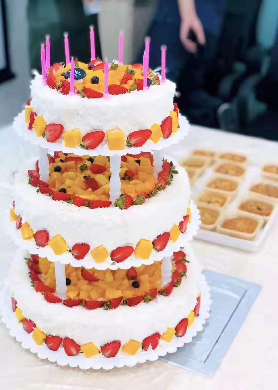 九月生日会遇上中秋宴，双倍关怀双倍幸福！