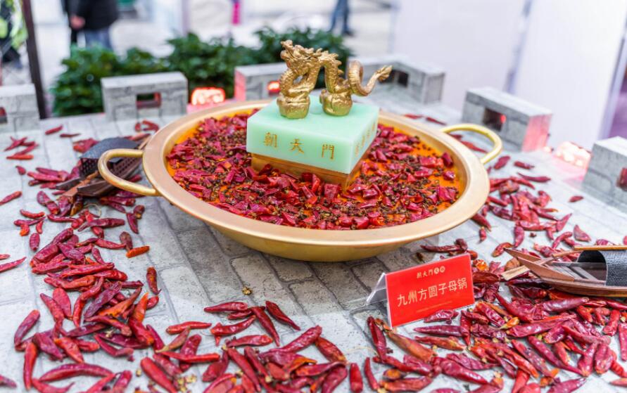 260万够开一家知名连锁火锅店吗？