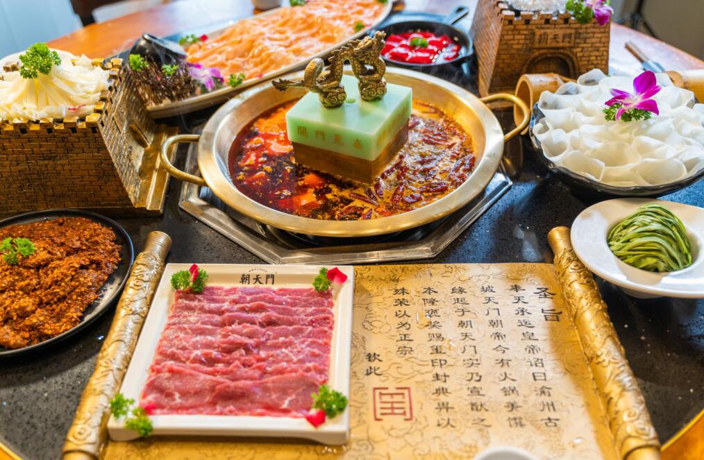 合伙开连锁火锅加盟店好吗？如何权衡利弊？