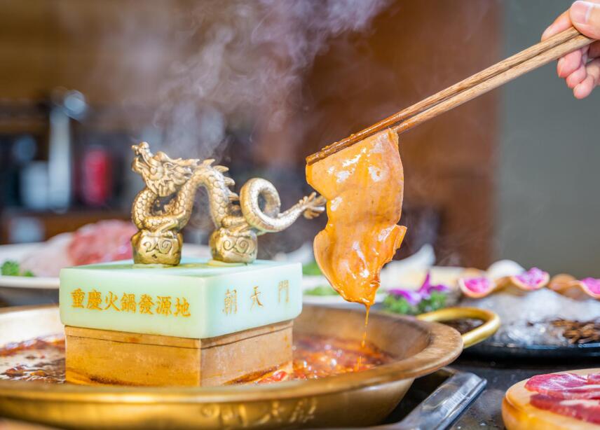 荥阳开火锅加盟店，如何快速扩大影响力？