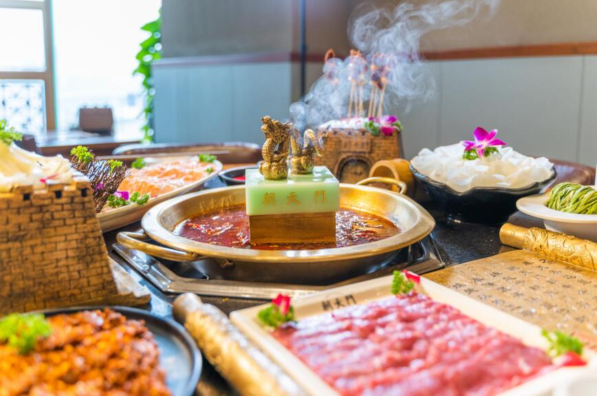 重庆特色火锅店都有哪些值得推荐的菜？