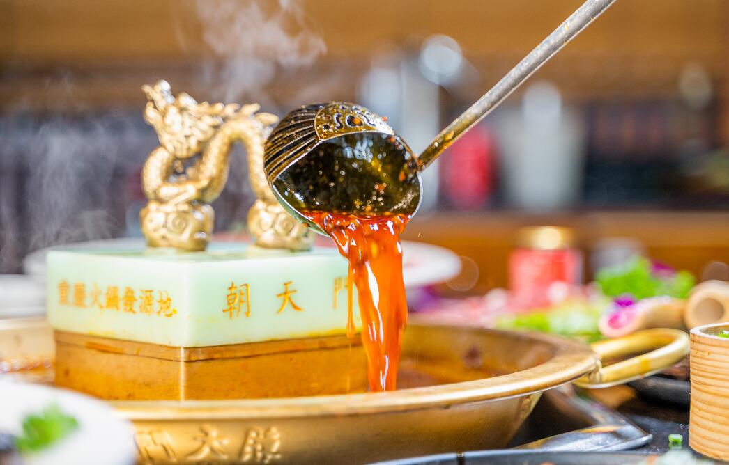 开一家火锅店常遇到的问题，这样处理，顾客好评如潮！