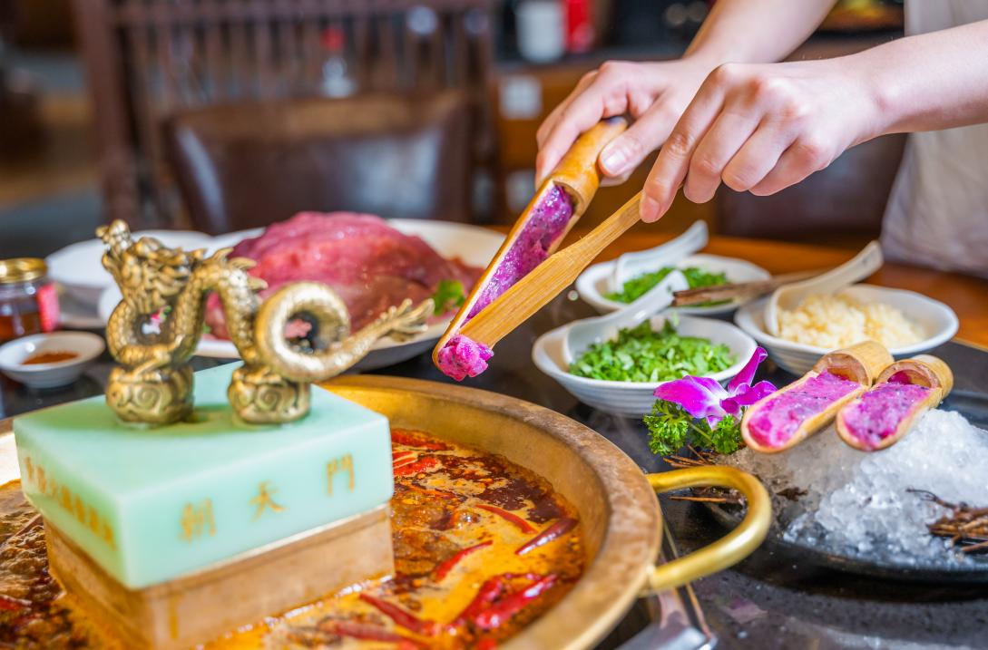 火锅加盟意义是什么？加盟好还是自营好？