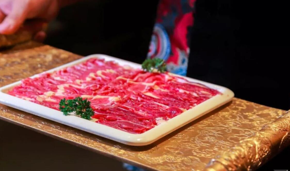 朝天门火锅与朝天门巷子火锅，有什么区别？