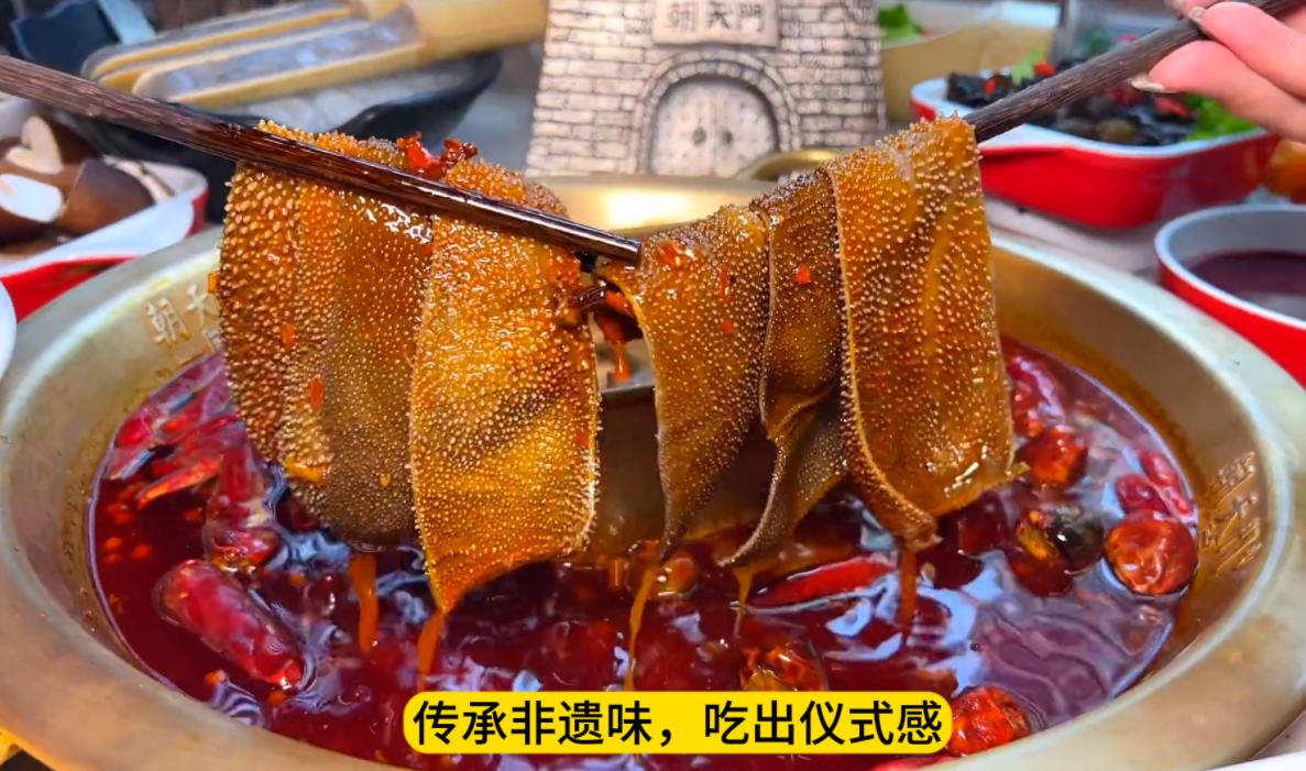 国庆节去香港，吃喝玩乐旅行打卡全攻略！
