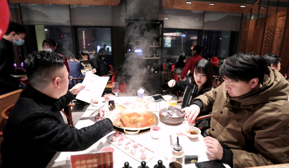 在天津，开一家重庆火锅店可行吗？