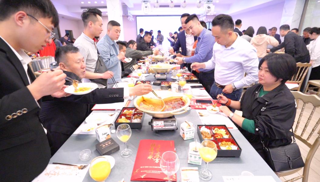在马来西亚，开一家重庆火锅店，可行吗？